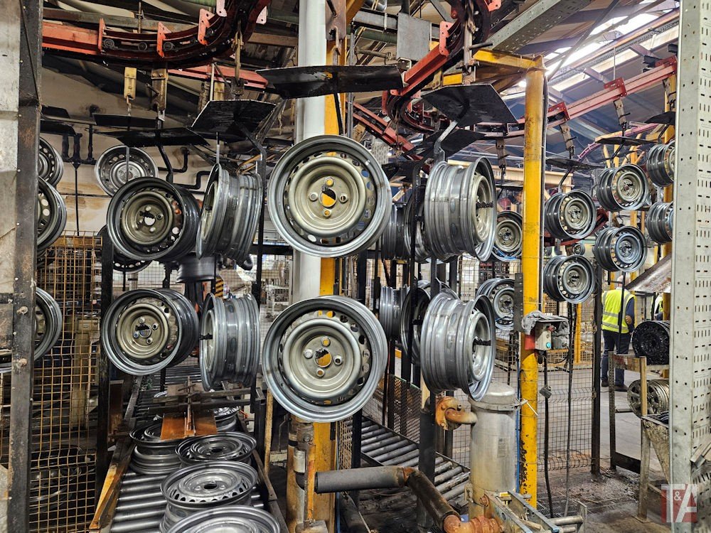 Alcar - Competitive through small batches