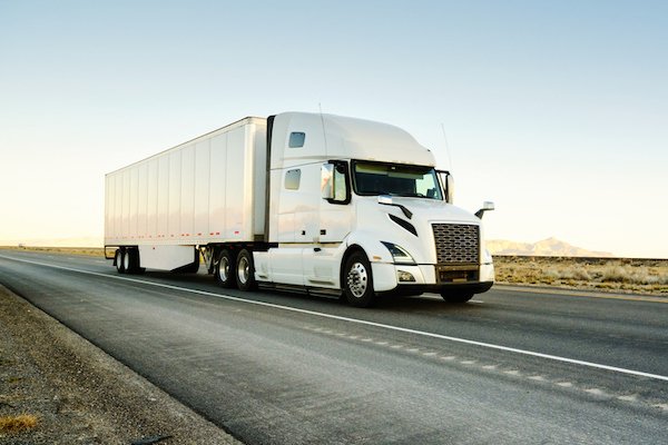 FTR’s Trucking Conditions Index returns to positive growth 