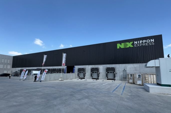 Nippon Express opent duurzaam logistiek centrum op Brussels Airport.
