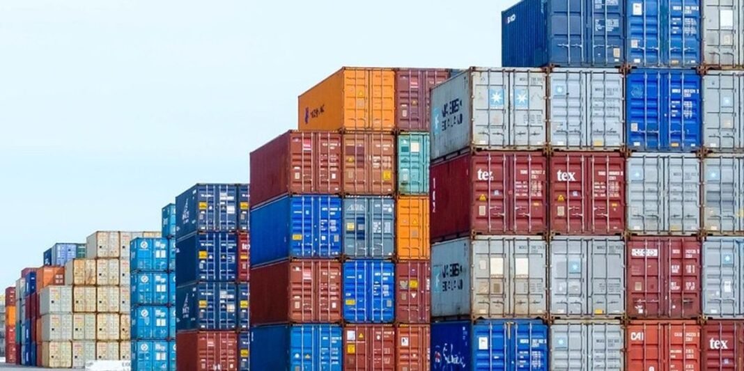 Port of Oakland cites tariffs for April container decline