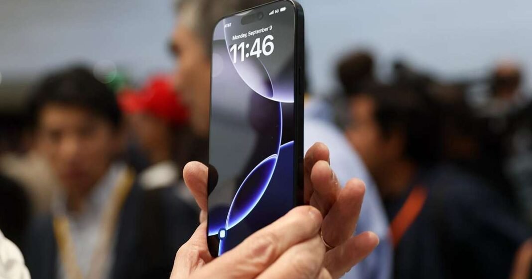 Trump Threatens 50% Tariff on EU as Trade War Intensifies