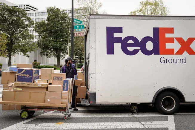 FedEx bumps up fuel surcharge rates