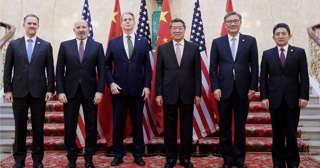 Markets on Edge as China, US Hold Second Day of Trade Talks