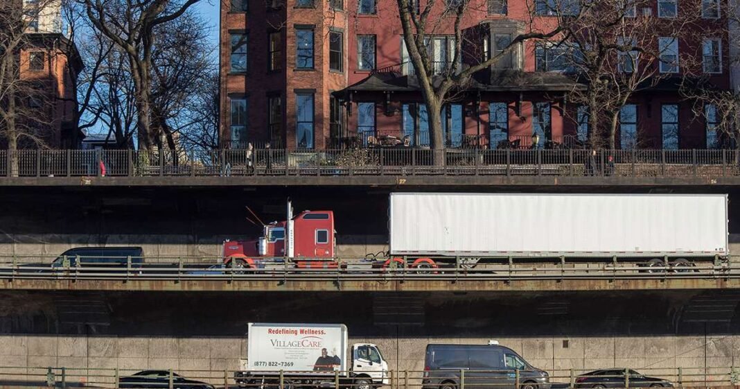 NYC Expands Crackdown on BQE Overweight Trucks