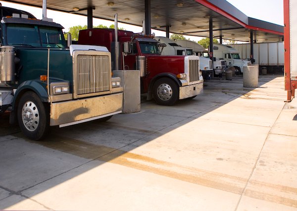 National diesel average declines for the eighth consecutive week, reports EIA 