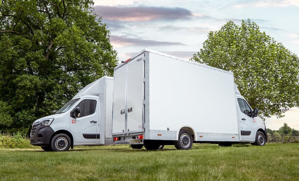 Oak Furnitureland takes delivery of the final batch of bespoke delivery vehicles from Hexagon as it completes its fleet upgrade programme
