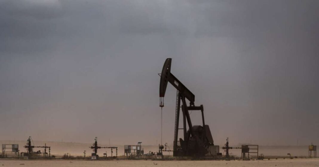 Shale Firms Shrug Off Trump Push to Drill as Price Rally Ebbs