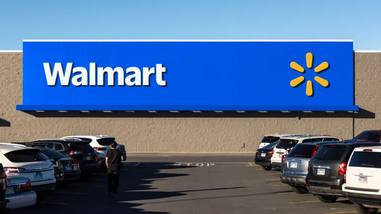 Walmart tests dark stores to accelerate delivery