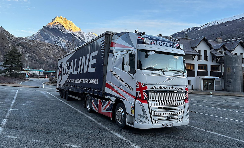 Webfleet sharpens trailer fleet efficiency at Alcaline Transport