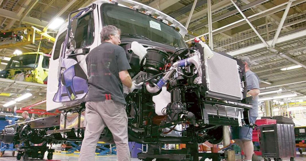 Daimler Truck NA Temporarily Lays Off 573 in North Carolina