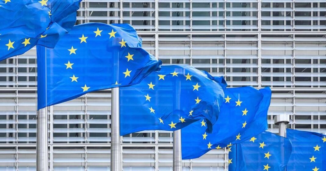 EU to Accept Trump’s Universal Tariff, Seeks Key Exemptions