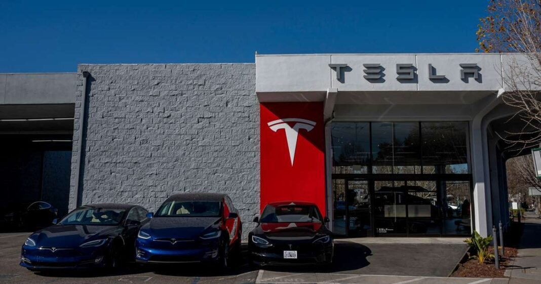 Tesla’s California Market Share Slips as Rivals Gain Ground