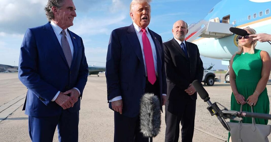Trump to Put Tariffs of Over 10% on Smaller Nations