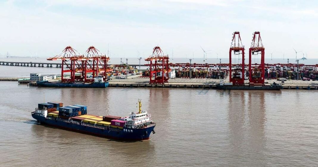 US Trade Deals Seek to Shut Out China