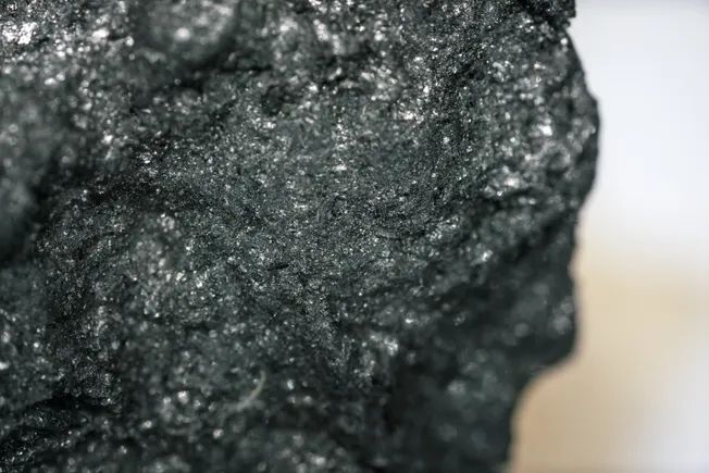 US preps 93.5% tariff on graphite from China