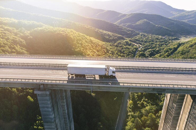 Belgian road transporters under pressure in neighboring land transport
