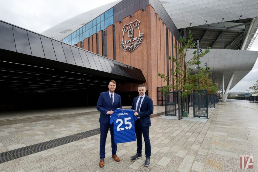Davanti Tyres becomes one of Everton FC’s longest-standing commercial partners
