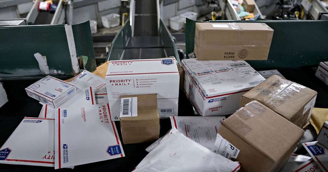 De Minimis Tariff Exemption Ends, Roiling E-Commerce