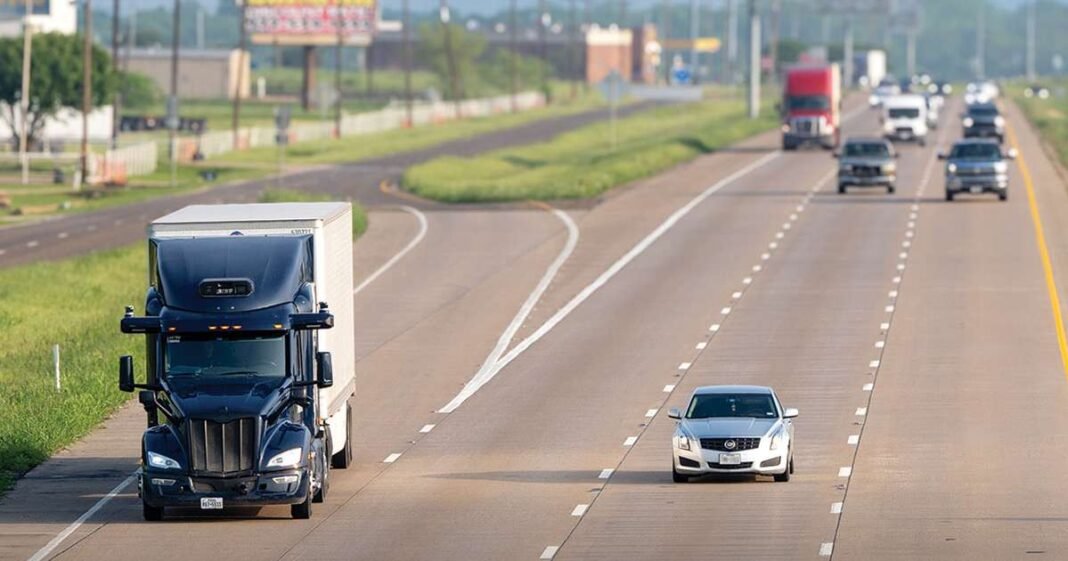House Lawmakers Lead Push on Autonomous Truck Policy