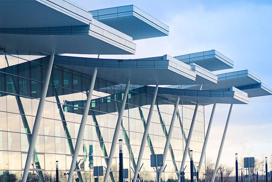 Polish President Pressures Premier Over $36 Billion Airport Plan