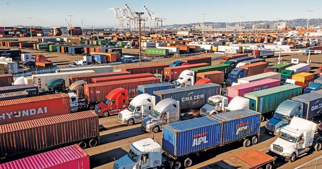 Port of Oakland Drayage Carriers Shut Down After 40 Years
