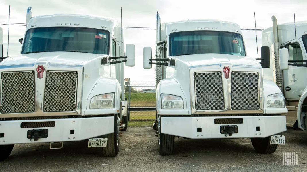 US tariffs impacting Mexican trucking industry, exports drop over 50%