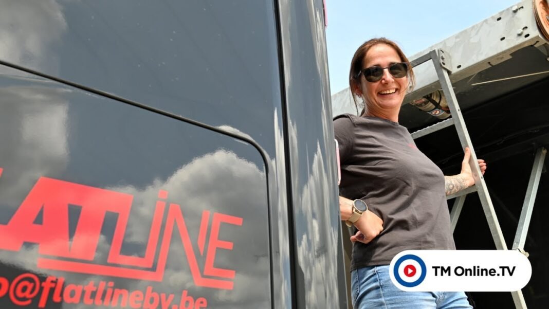 (Video) 'Ladytrucker' Katleen has been a truck driver for almost 25 years
