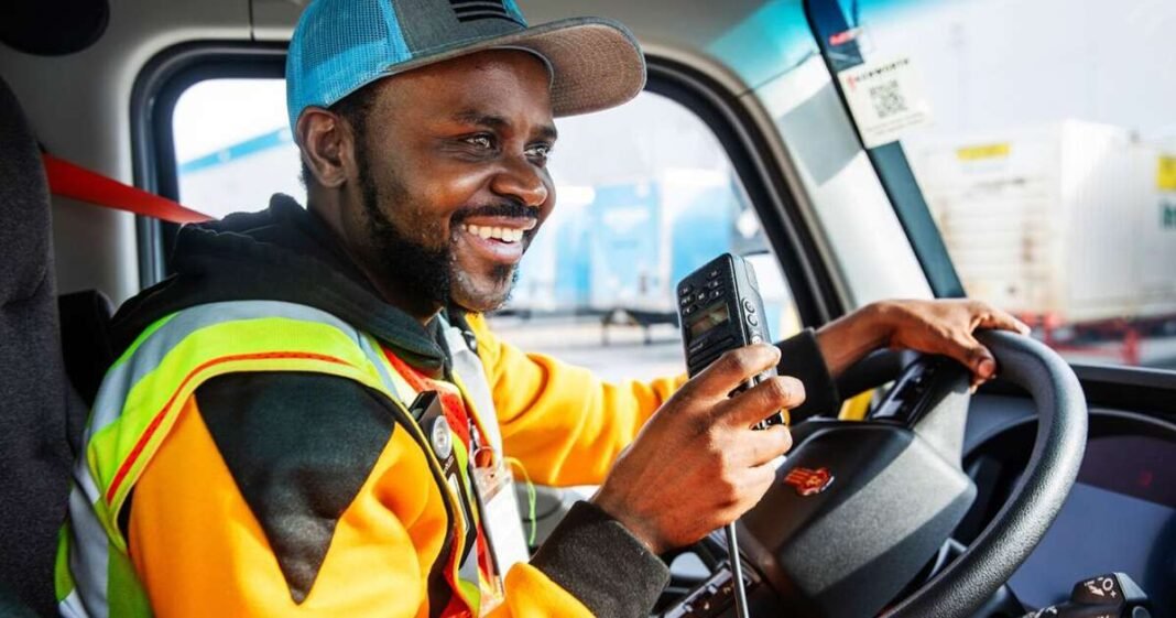 Amazon Spends $1 Billion to Increase Pay for US Workers