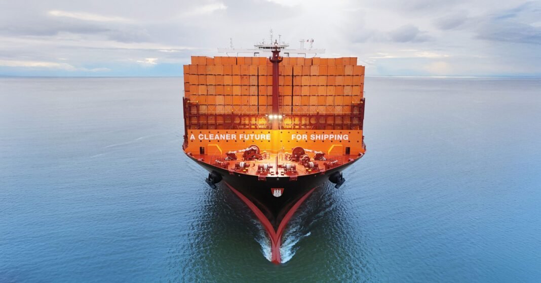 DHL and Hapag-Lloyd reinforce cooperation around decarbonization
