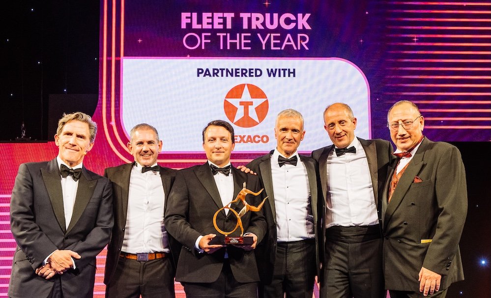 Excellent fuel economy helps New Generation DAF XF win Fleet Truck of the Year at the MT Awards