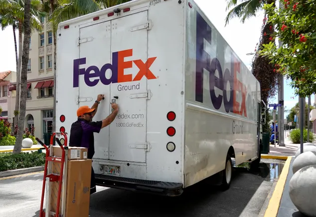 FedEx to levy 5.9% rate hike, higher surcharges in 2026
