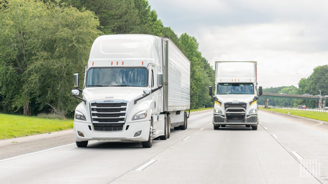 Freight shipments fall faster in August