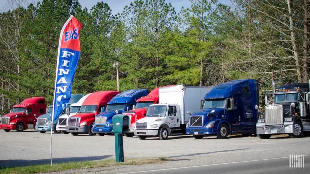 How Freight Factoring Accelerates Growth for Carriers