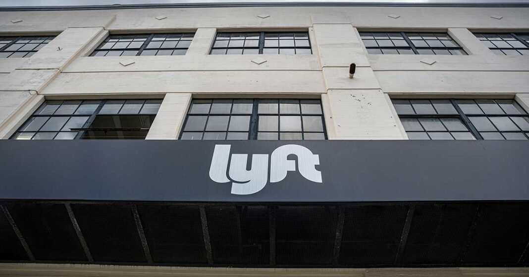 Lyft, Waymo to Offer Driverless Rides in Nashville in 2026