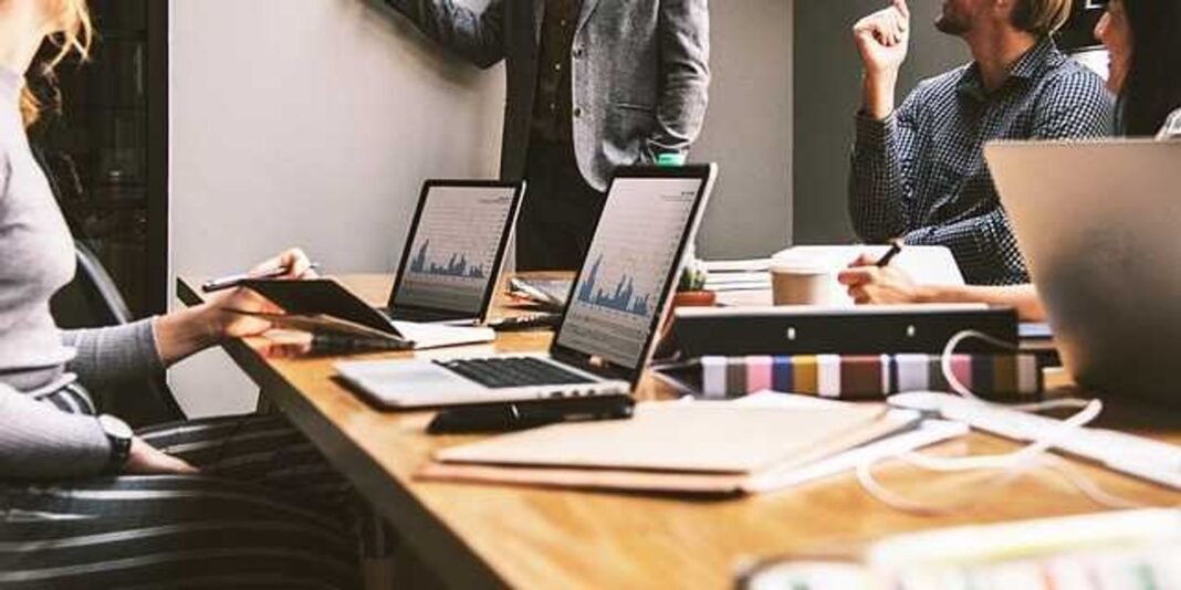 Report: Tariffs reshape sourcing | DC Velocity