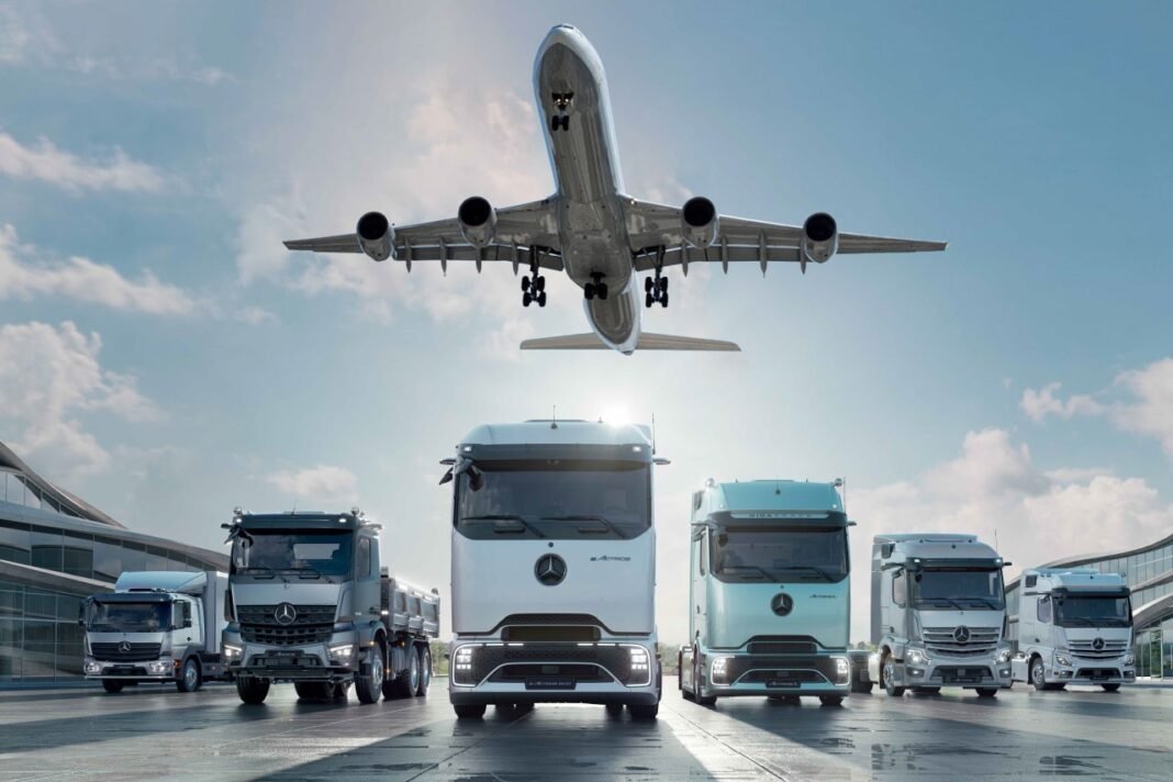 Trucks, Family & Fun: Sign up for Daimler Truckport!
