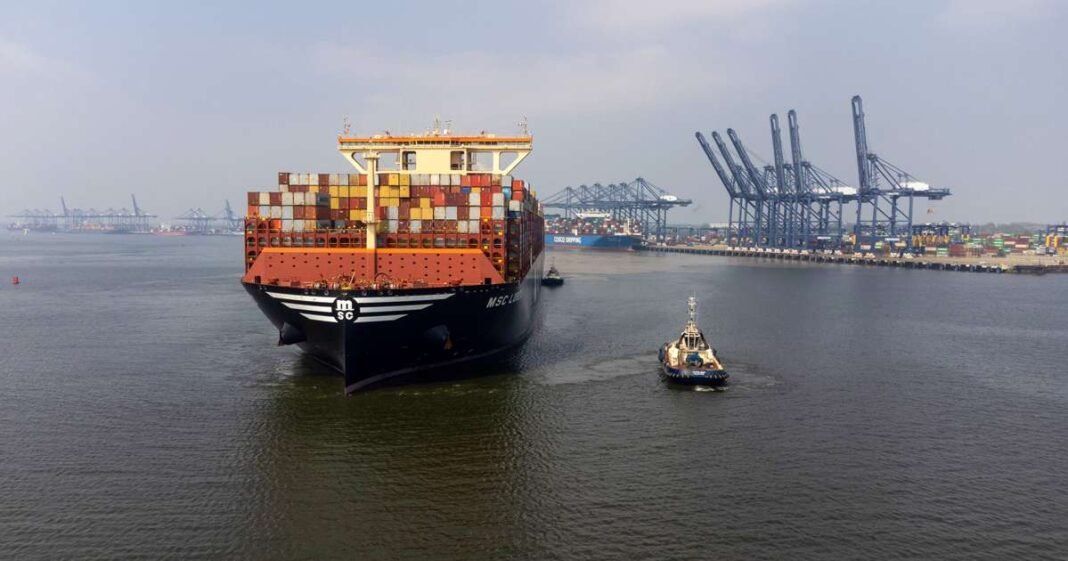 UK Pauses Push to End US Steel Tariffs Before Trump Visit