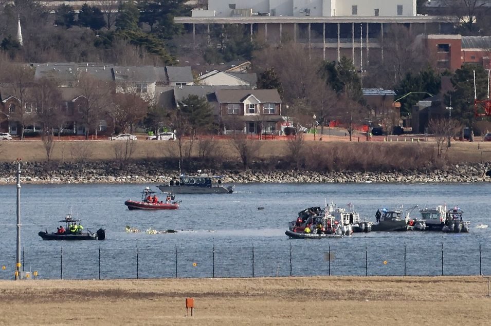 Bipartisan Bill Aims to Boost Safety Following Midair Collision