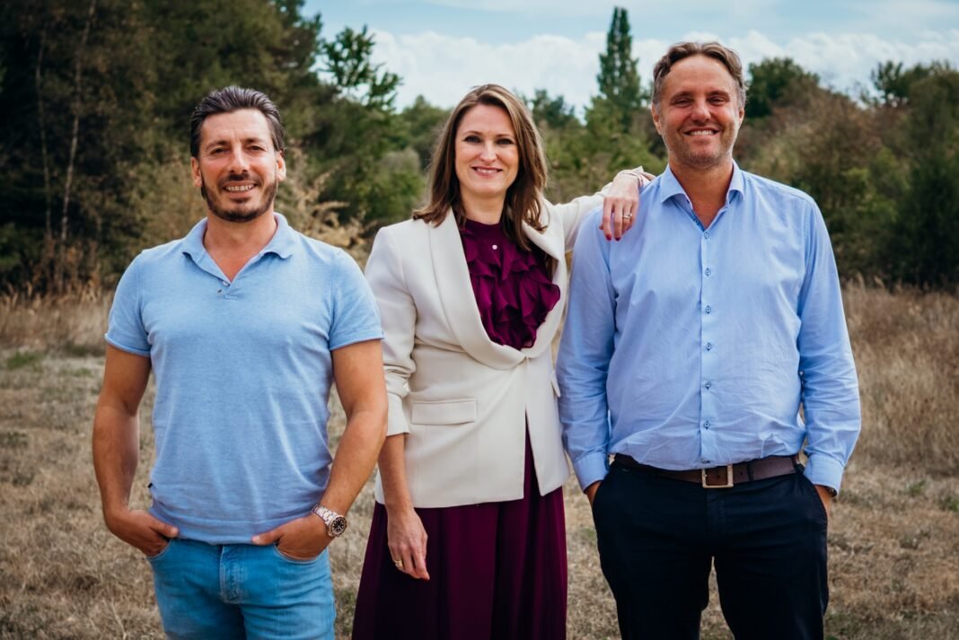 Electrification of transport: from a “sense of urgency” to real urgency
