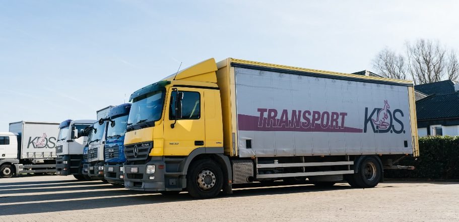 FB Logistics acquires Kangourou Delivery Service (KDS).
