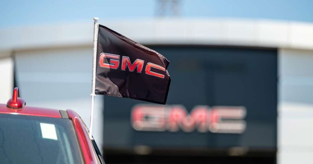 GM Turns to Private Market for $2 Billion Loan Sale