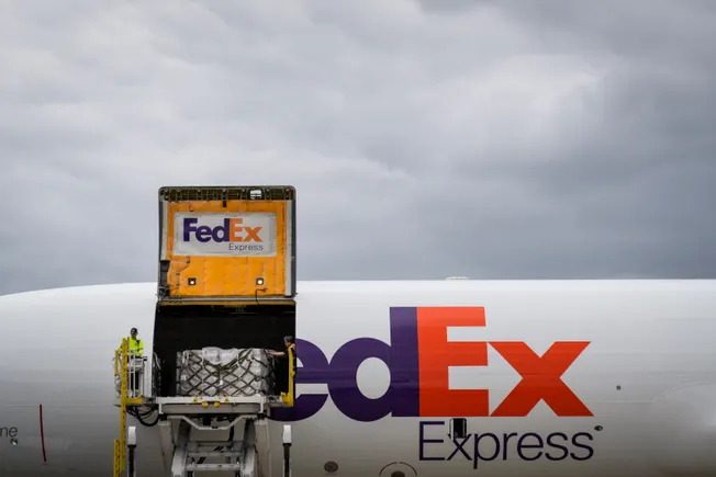 How UPS, FedEx and DHL Express handle customs hangups post-de minimis