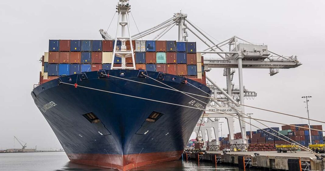 US, China to Suspend Reciprocal Port Fees for a Year