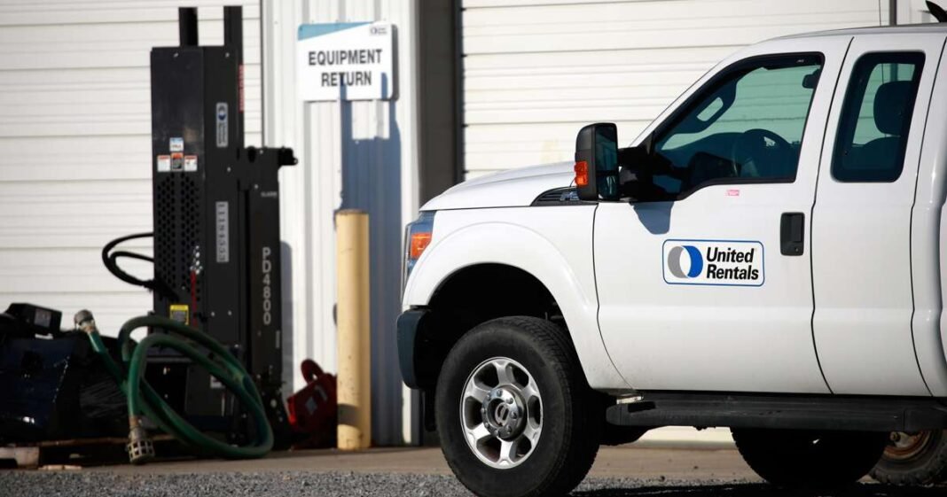 United Rentals Upbeat Despite Q3 Profit Inching Lower