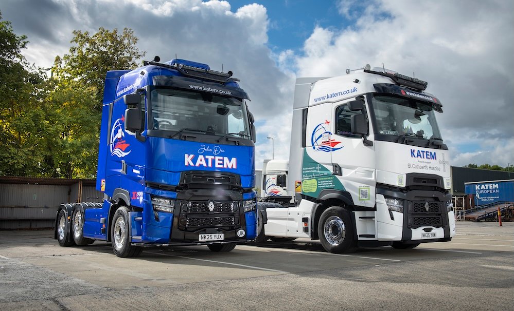 Katem Logistics celebrates founder’s 90th birthday with two new Renault Trucks T Highs from Thompsons