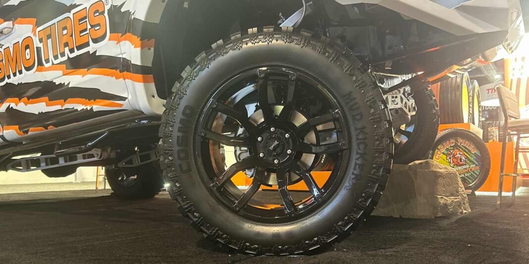 Cosmo Tires Mud Kicker X