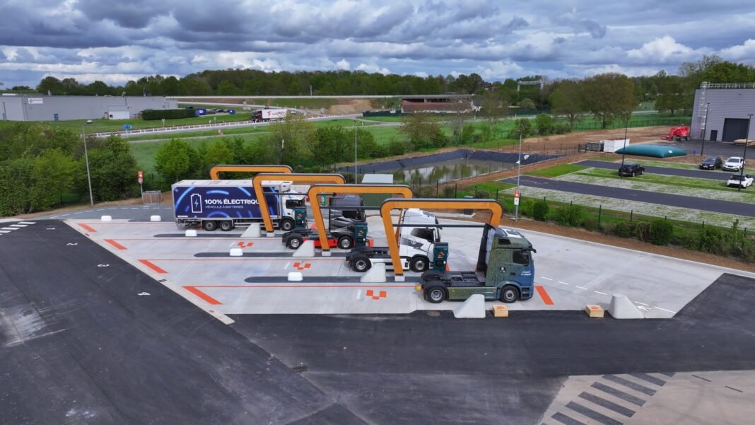 Milence changes rate structure - Transport media
