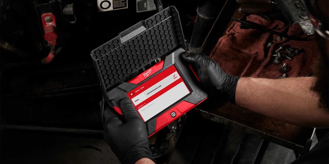 Milwaukee M12 Auto Shop Borescope