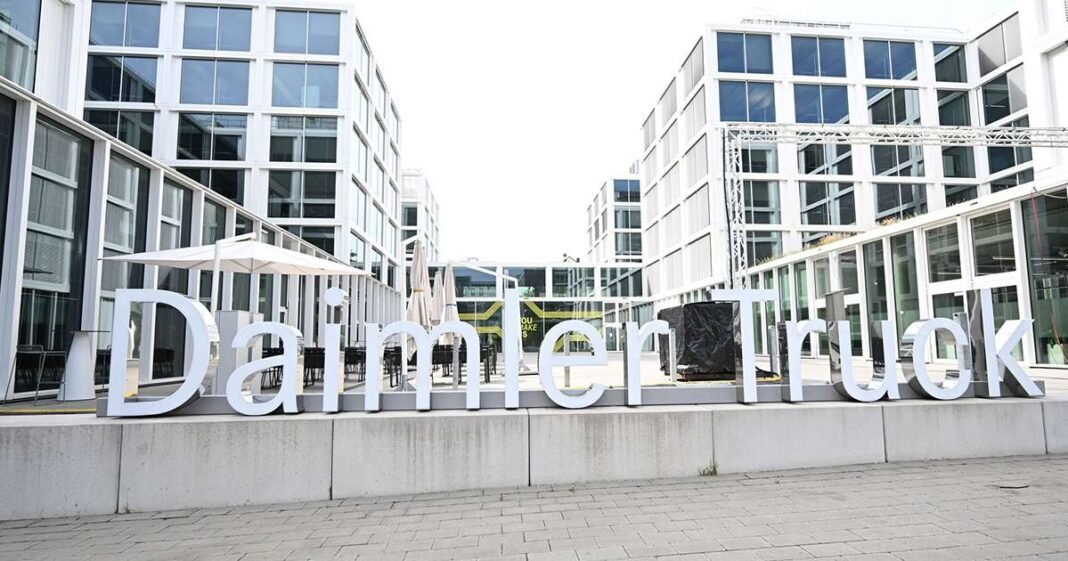 North American Softness Drags on Daimler Truck Earnings