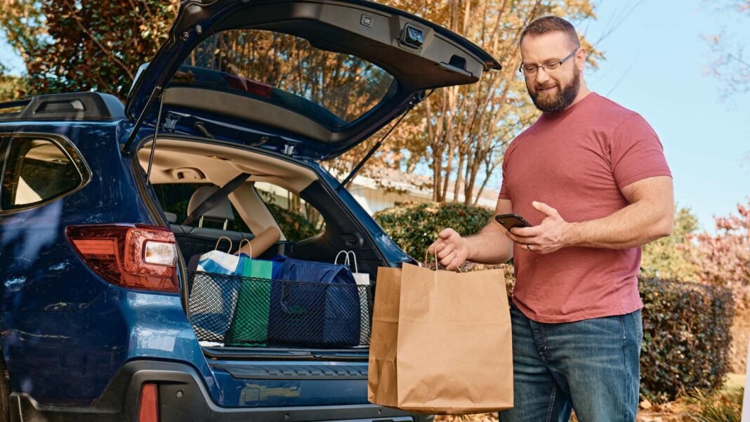 Teamsters union to press UPS over Roadie use of gig drivers